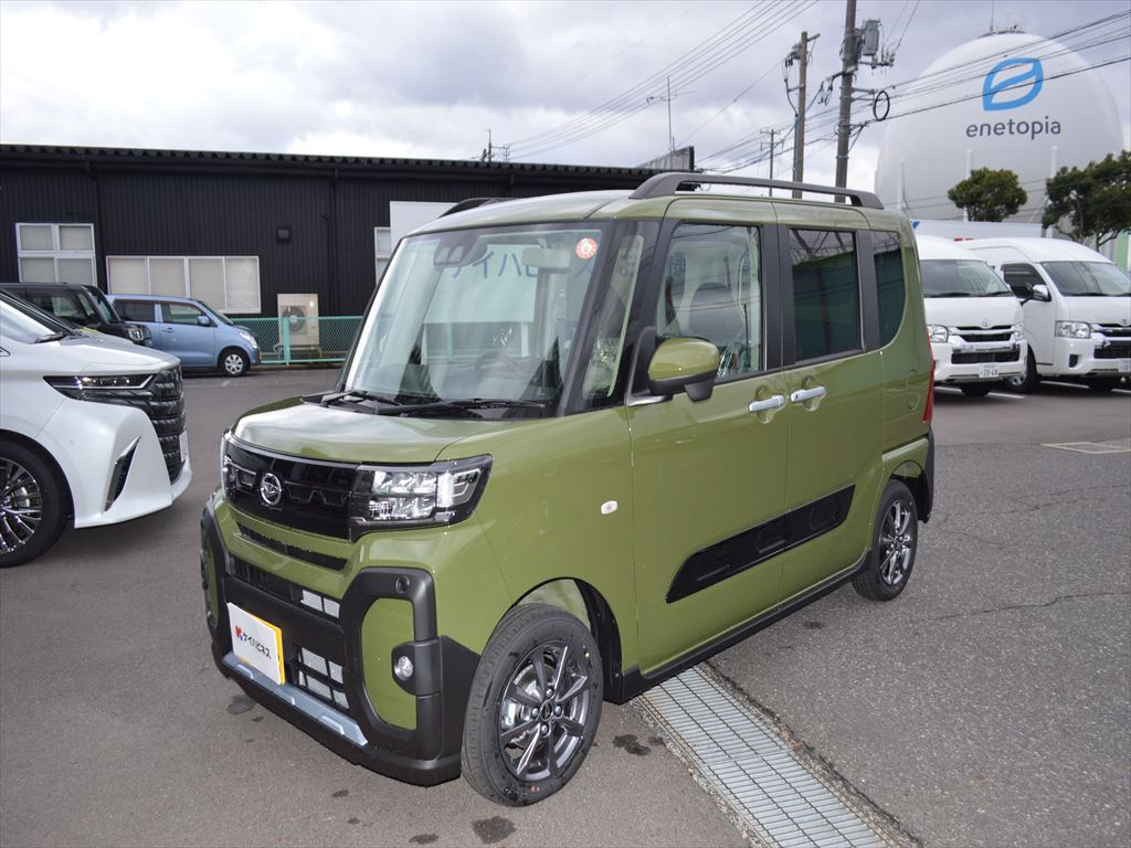 ダイハツタントファンクロス